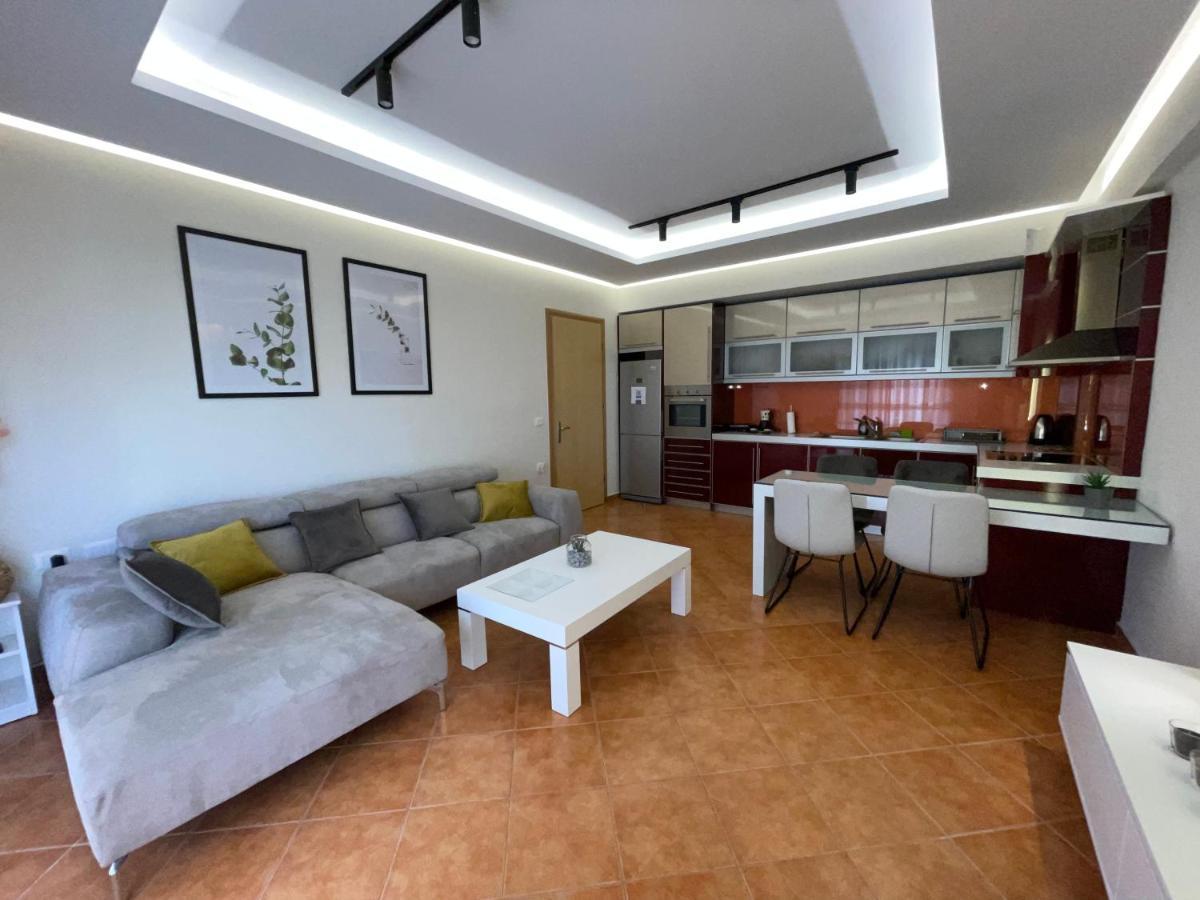 Saranda Central Apartment Exterior foto
