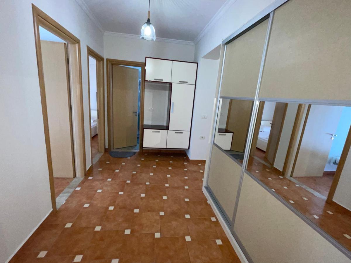 Saranda Central Apartment Exterior foto