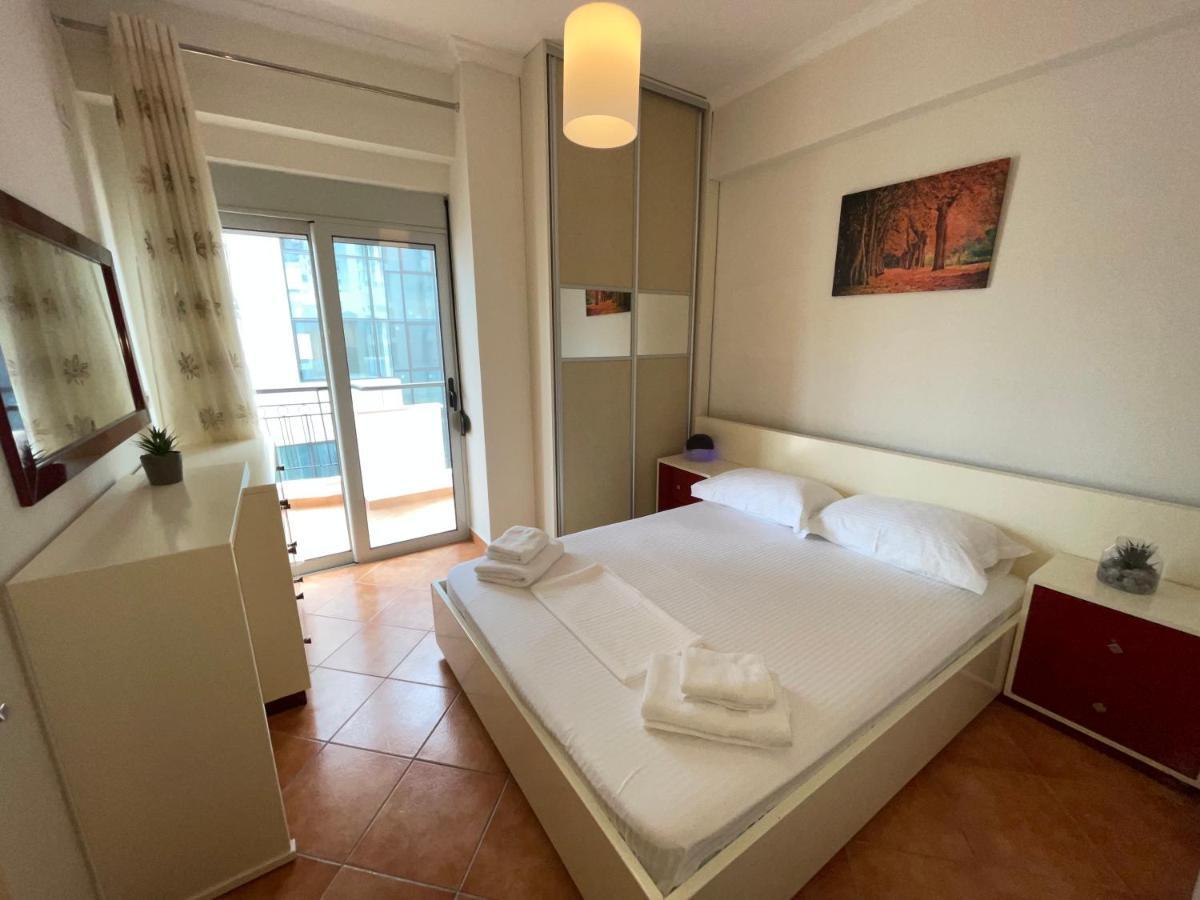 Saranda Central Apartment Exterior foto